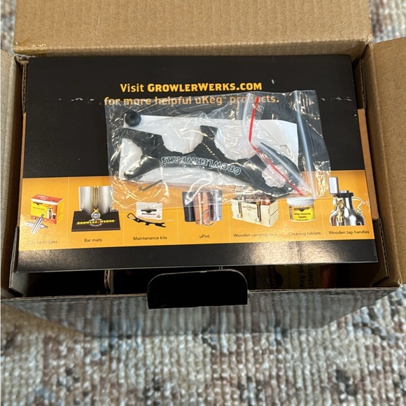 BRAND NEW pressurized growler - Picture 3 of 6